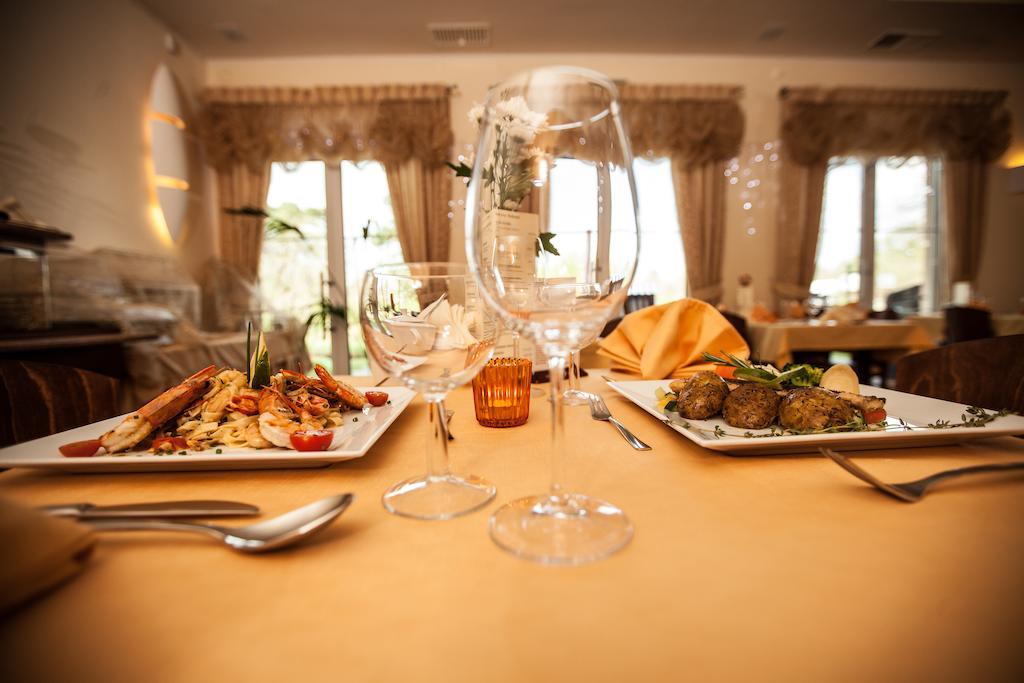 נישורזה Villa Del Mar מראה חיצוני תמונה